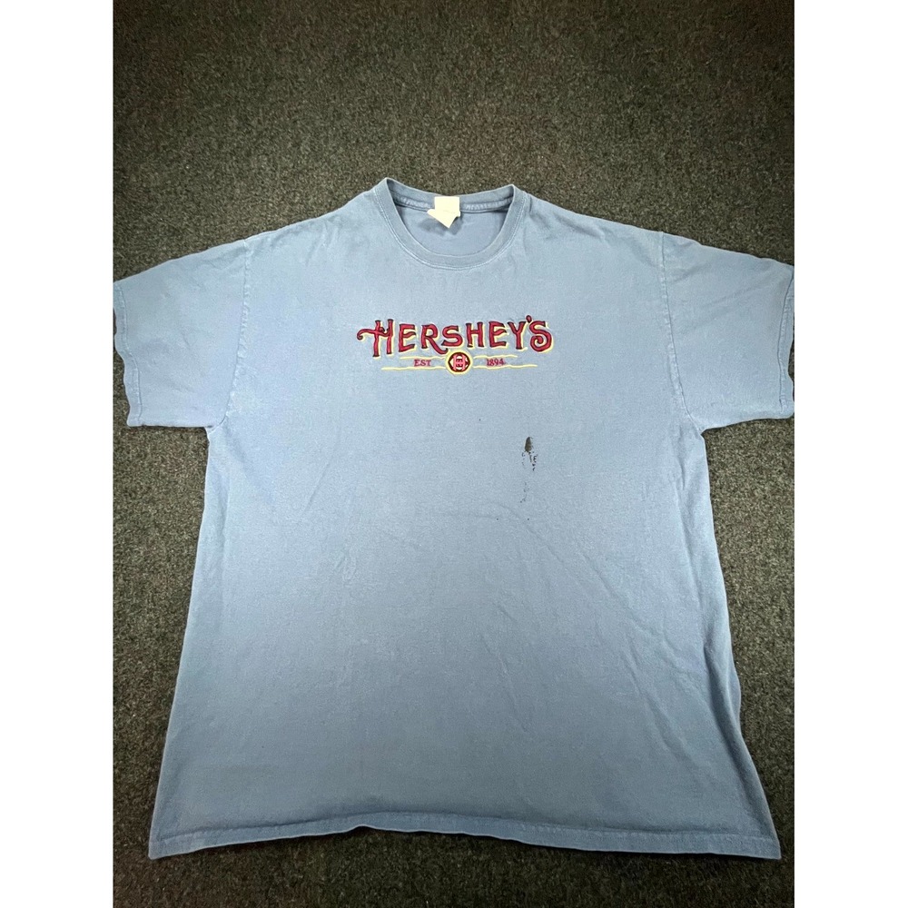 Vintage Y2K Gildan Ultra Cotton T-Shirt Mens XL Blue Hershey's Embroidered Logo